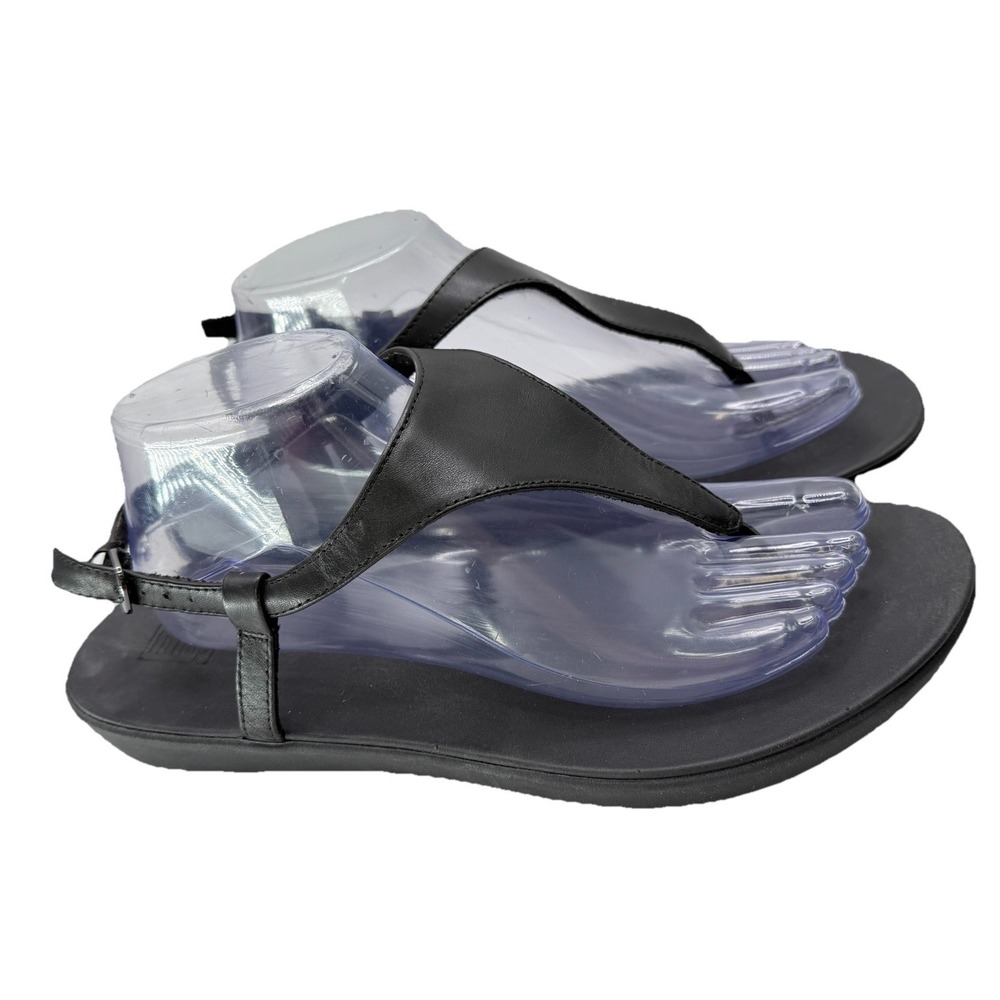 FitFlop Black Leather Thong Sandals